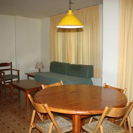 Apartamentos Pessets Adelaida Сорт Экстерьер фото