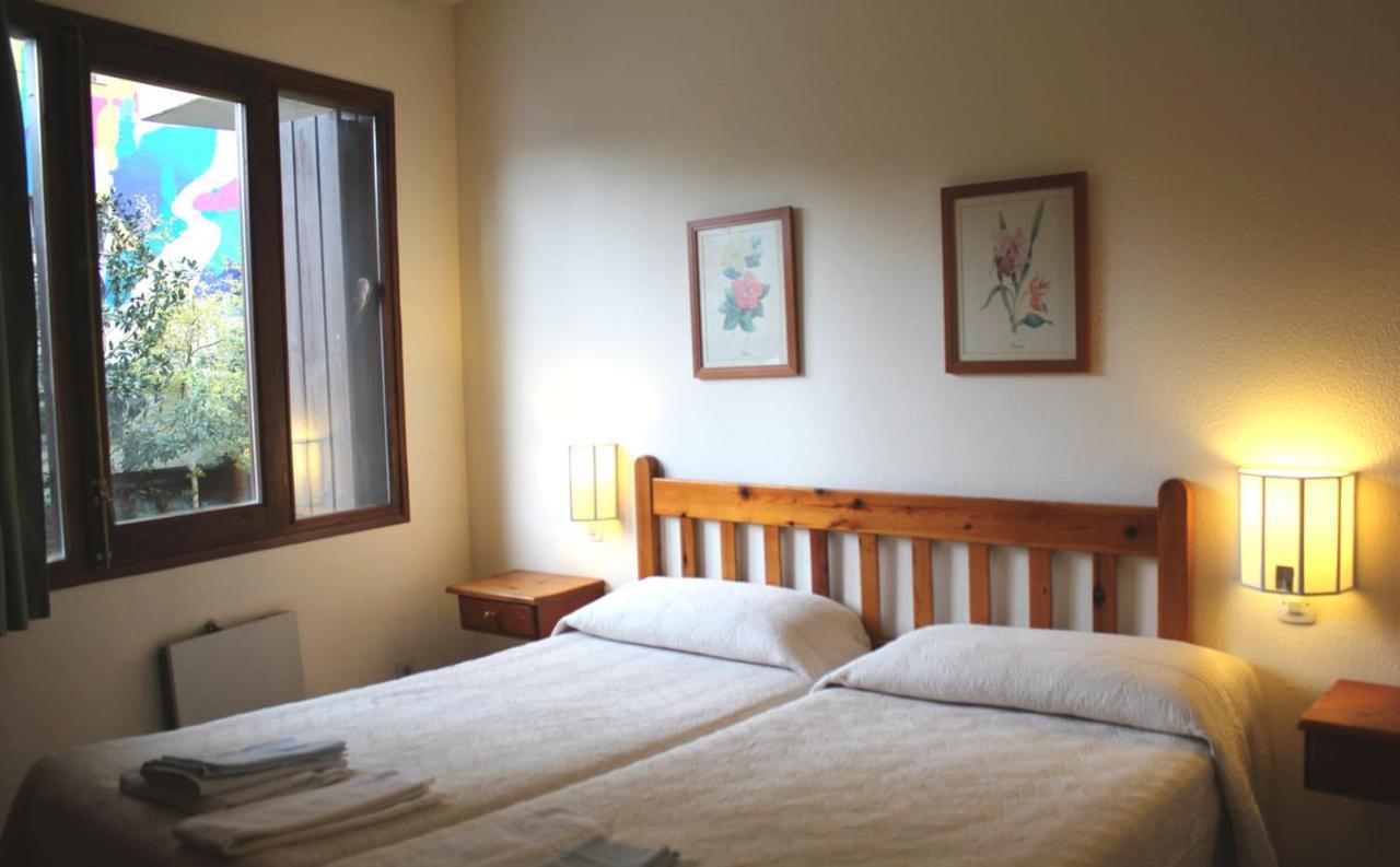 Apartamentos Pessets Adelaida Сорт Экстерьер фото